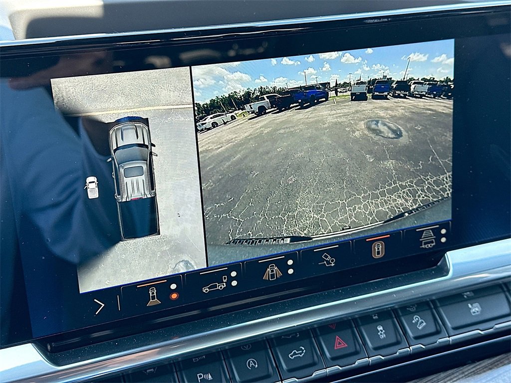 2025 Chevrolet Silverado 1500 RST photo 8