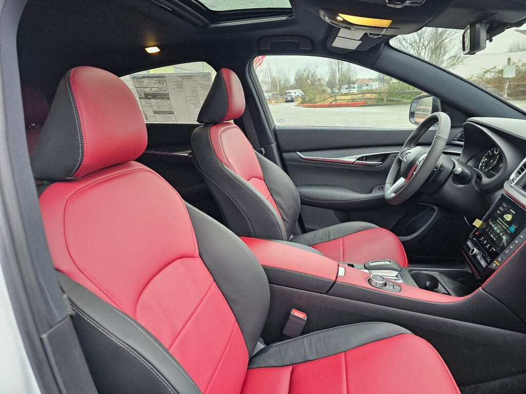 2025 Infiniti QX55 Sensory photo 14