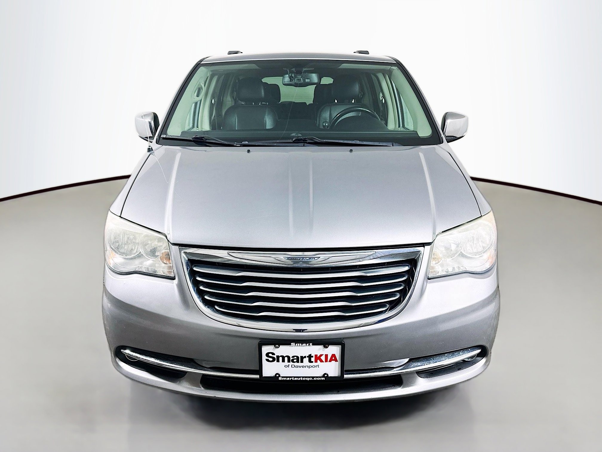Used 2013 Chrysler Town & Country Touring-L with VIN 2C4RC1CG6DR785584 for sale in Davenport, IA