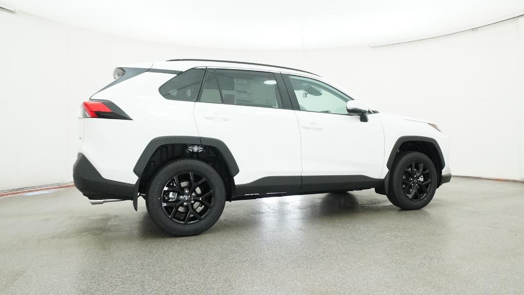 2025 Toyota RAV4 XLE photo 22