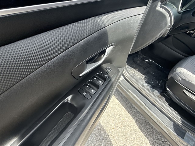 2023 Hyundai Santa Cruz SE photo 13