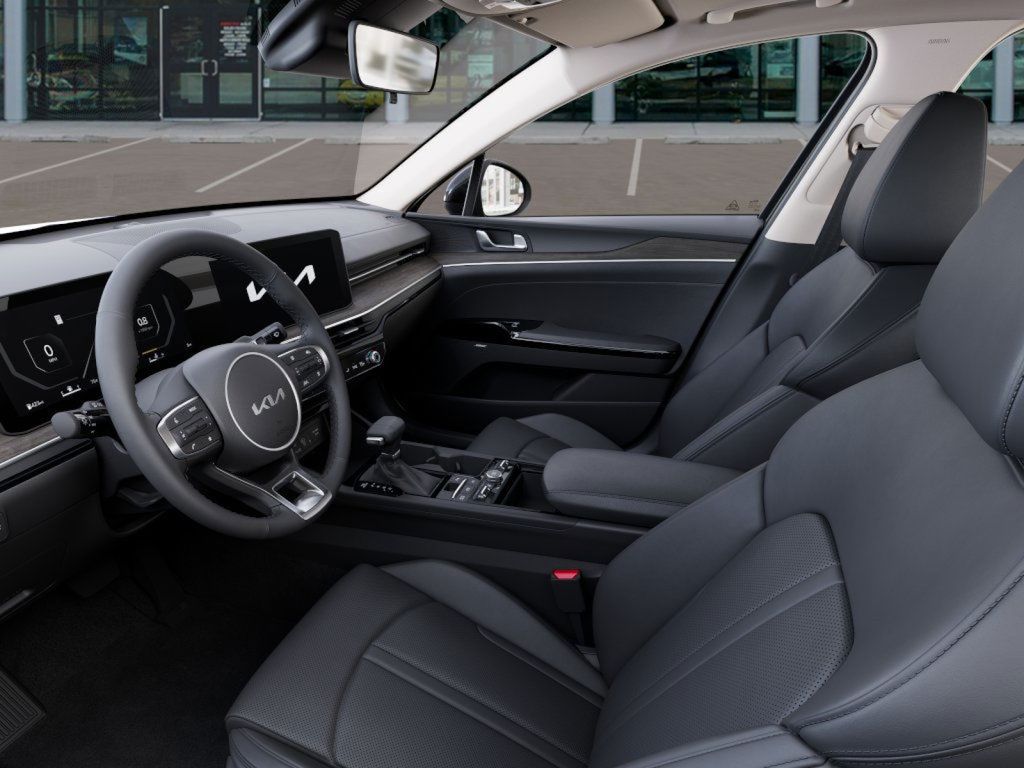 2025 Kia K5 EX photo 14