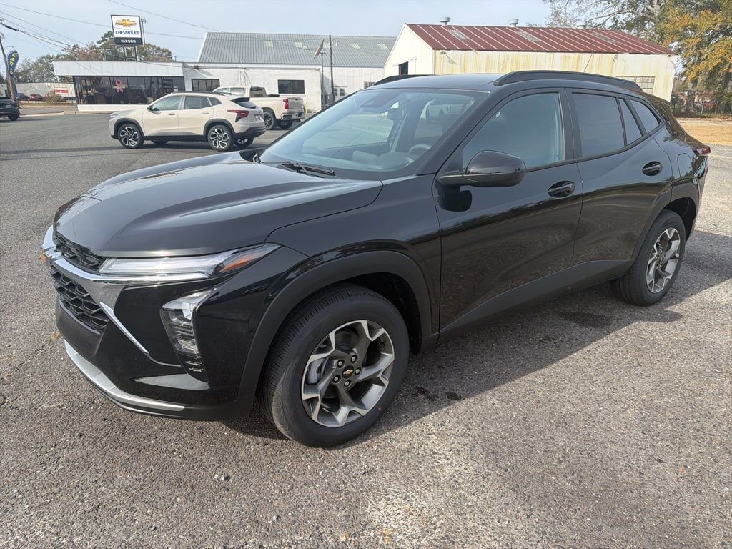 2026 Chevrolet Trax LT's photo