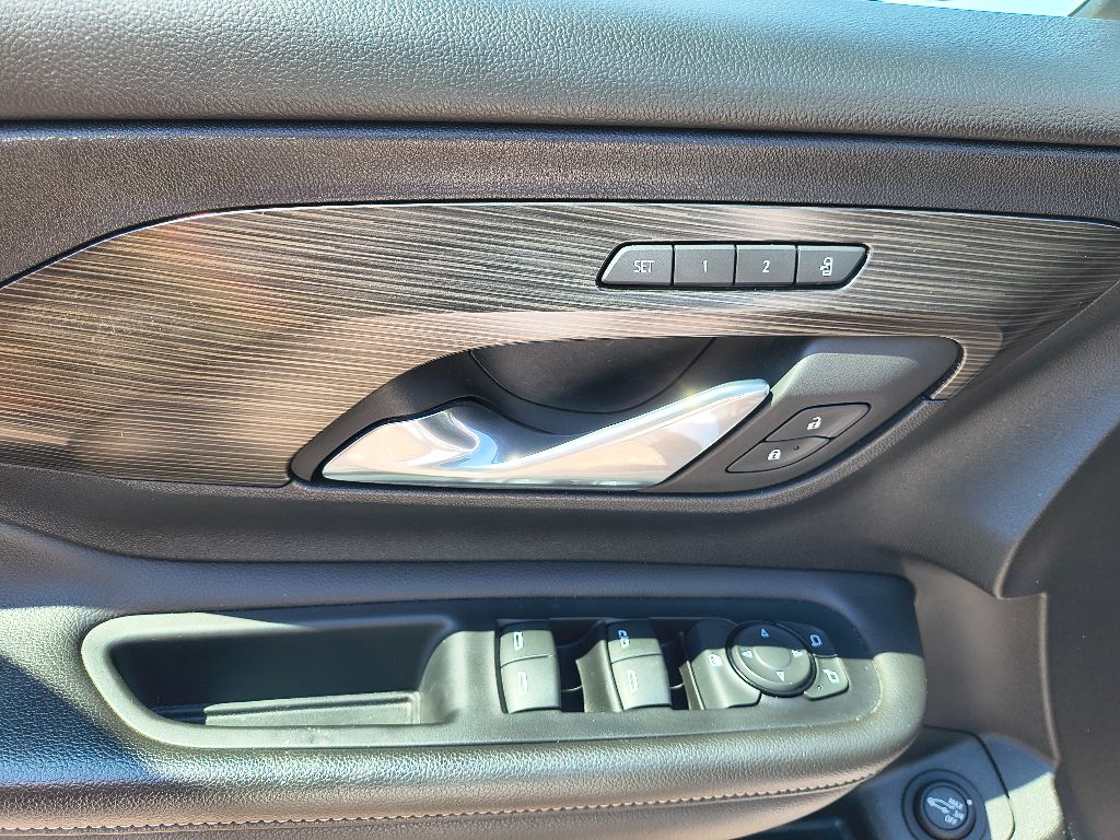 2023 Gmc Terrain SLT photo 12