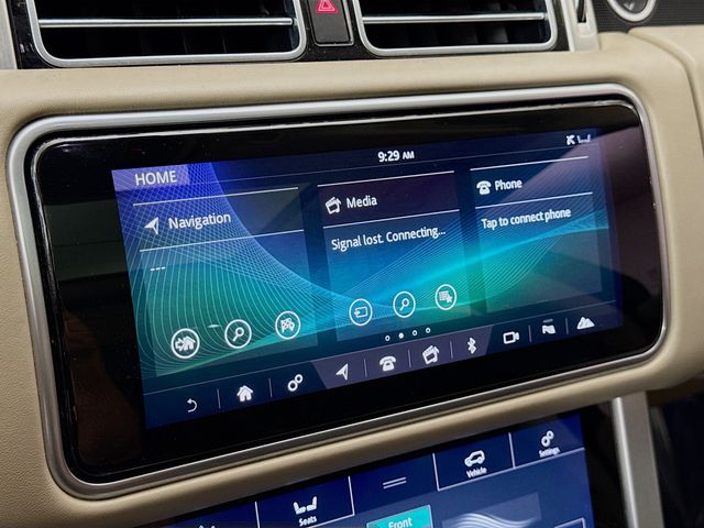 2020 Land Rover Range Rover HSE photo 15