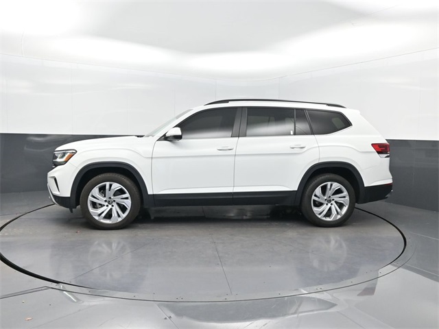 2022 Volkswagen Atlas SE Technology photo 2