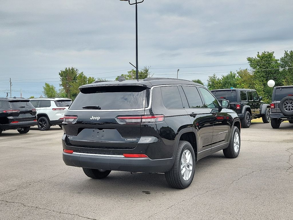 2025 Jeep Grand Cherokee Laredo X photo 5