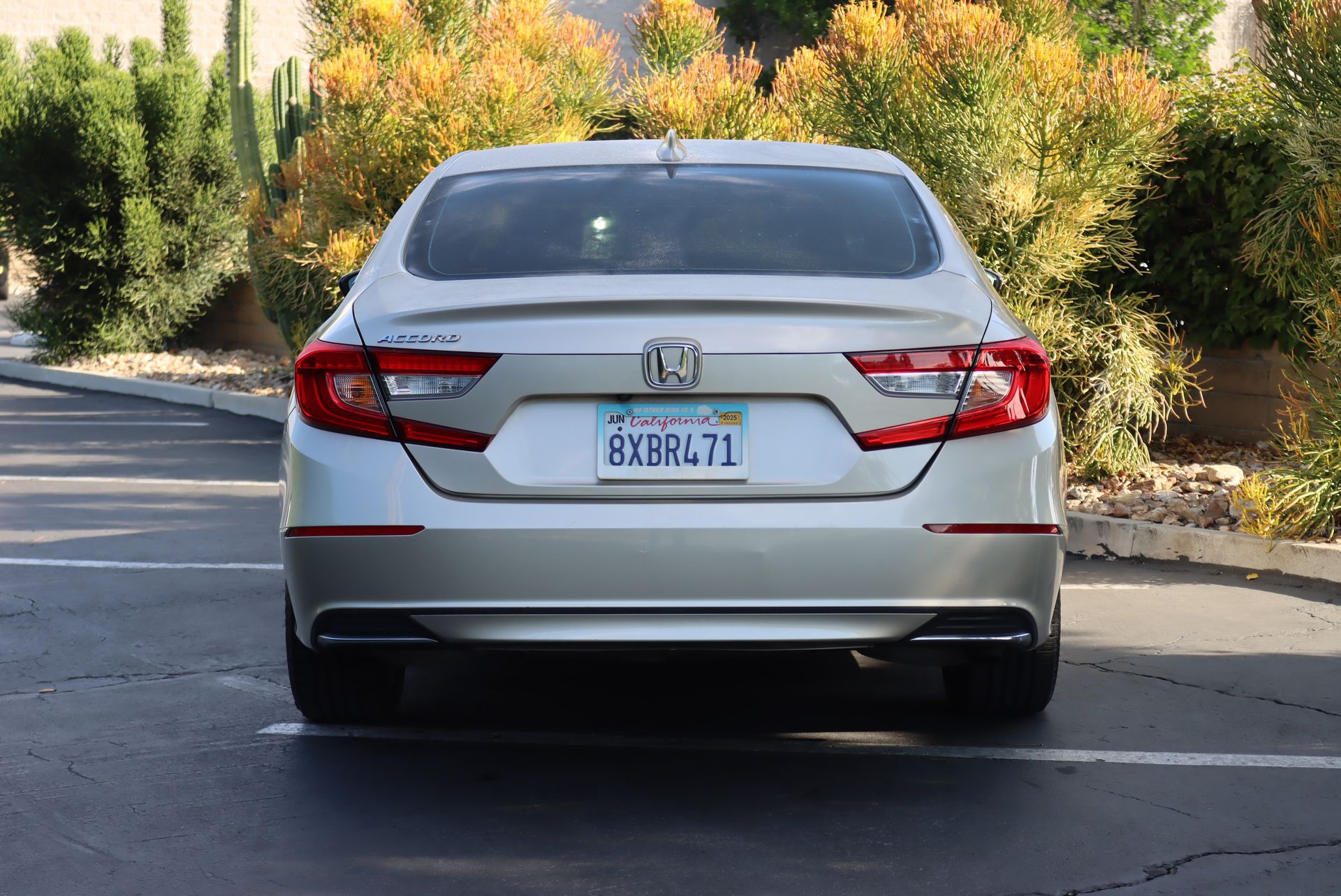2018 Honda Accord LX photo 4