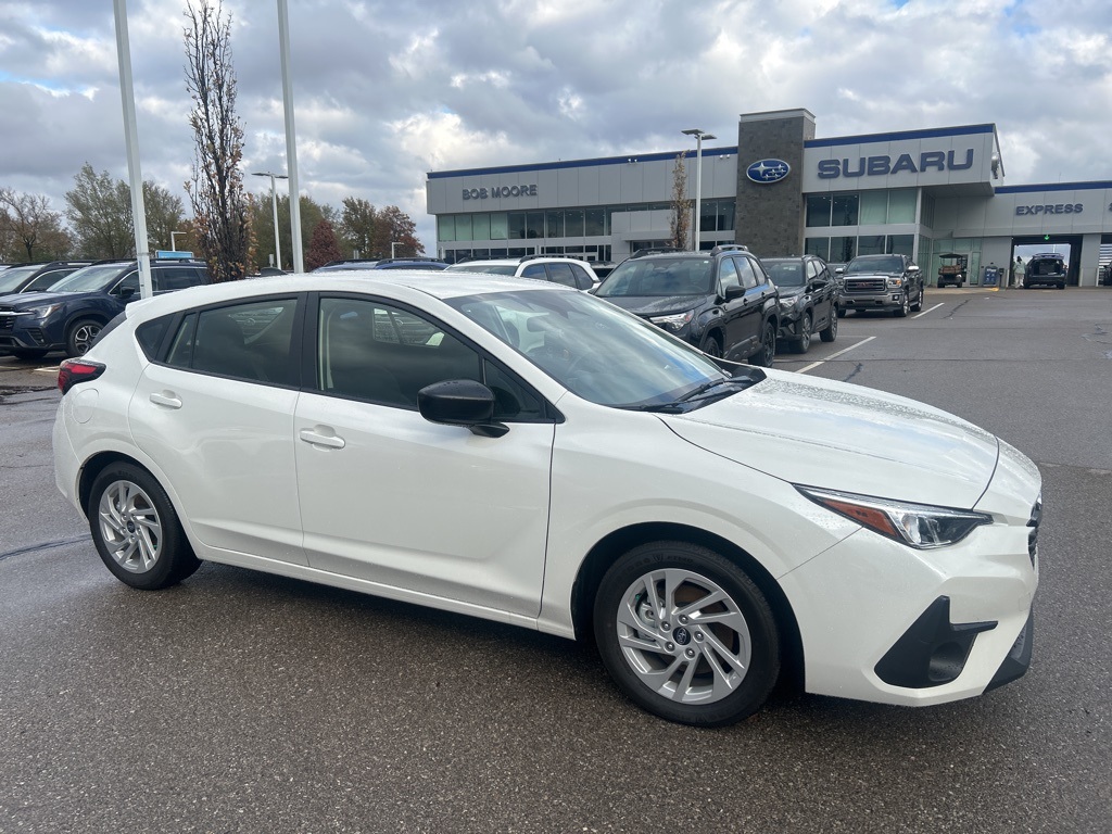 2025 Subaru Impreza Base's photo