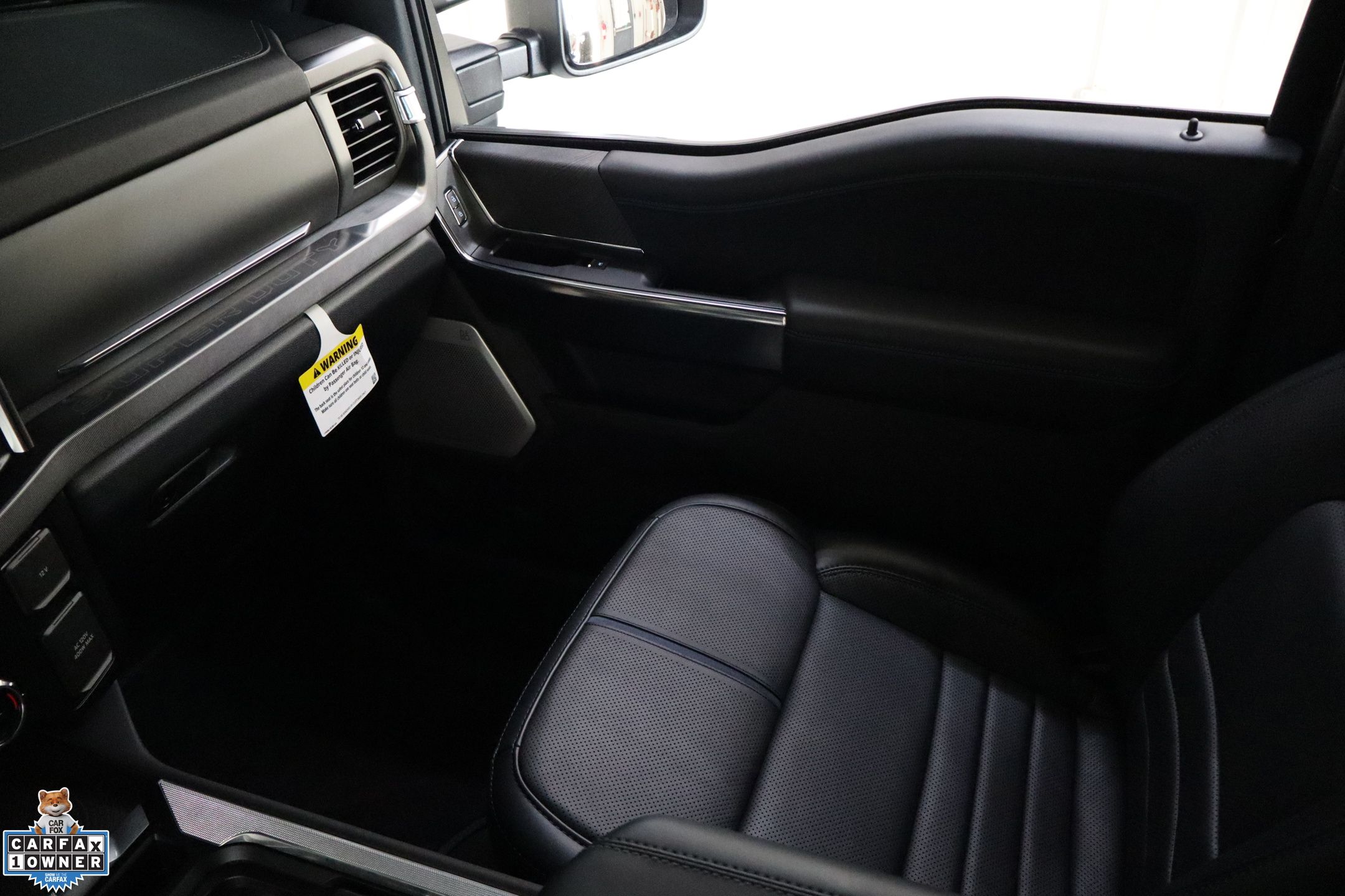 2025 Ford F-450 photo 25