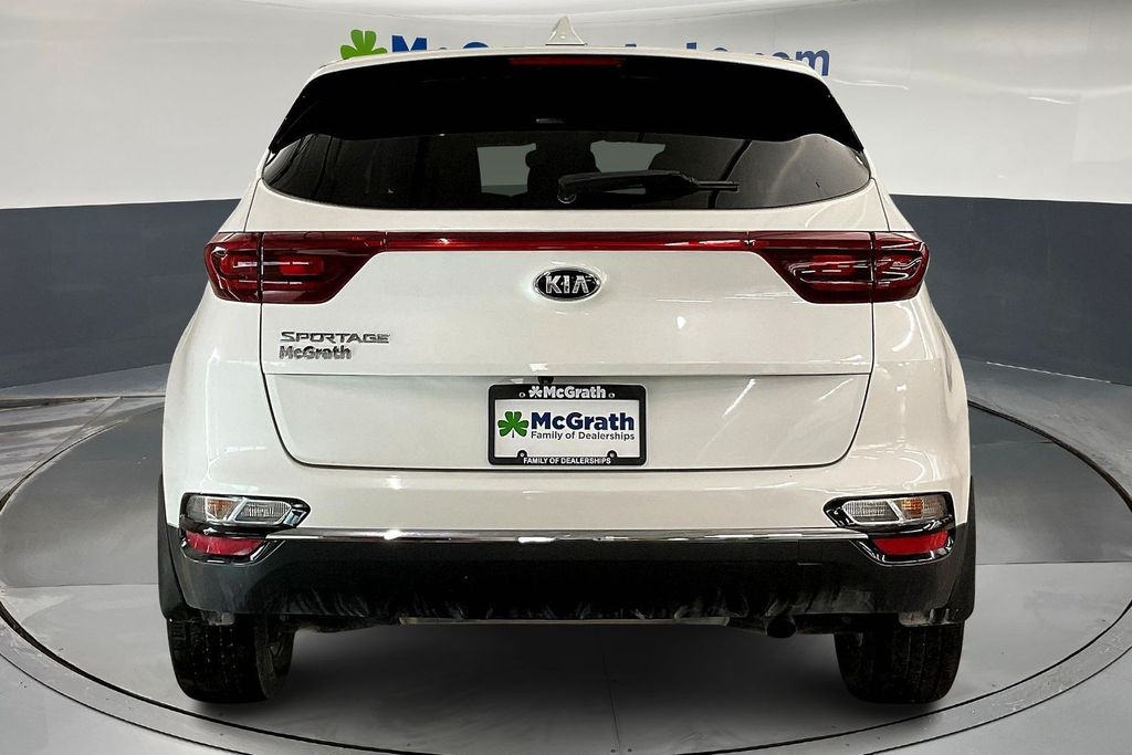 2022 Kia Sportage LX photo 3