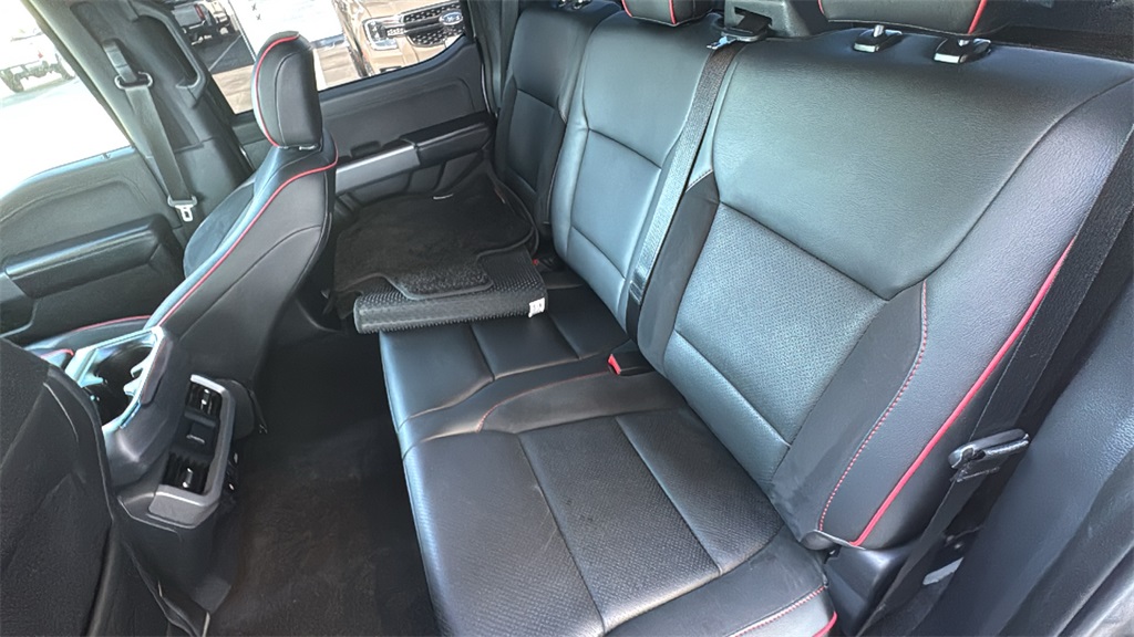 2025 Ford F-150 XLT photo 22