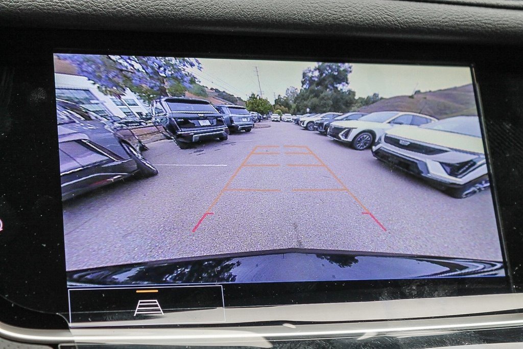 2025 Cadillac XT6 Luxury photo 23