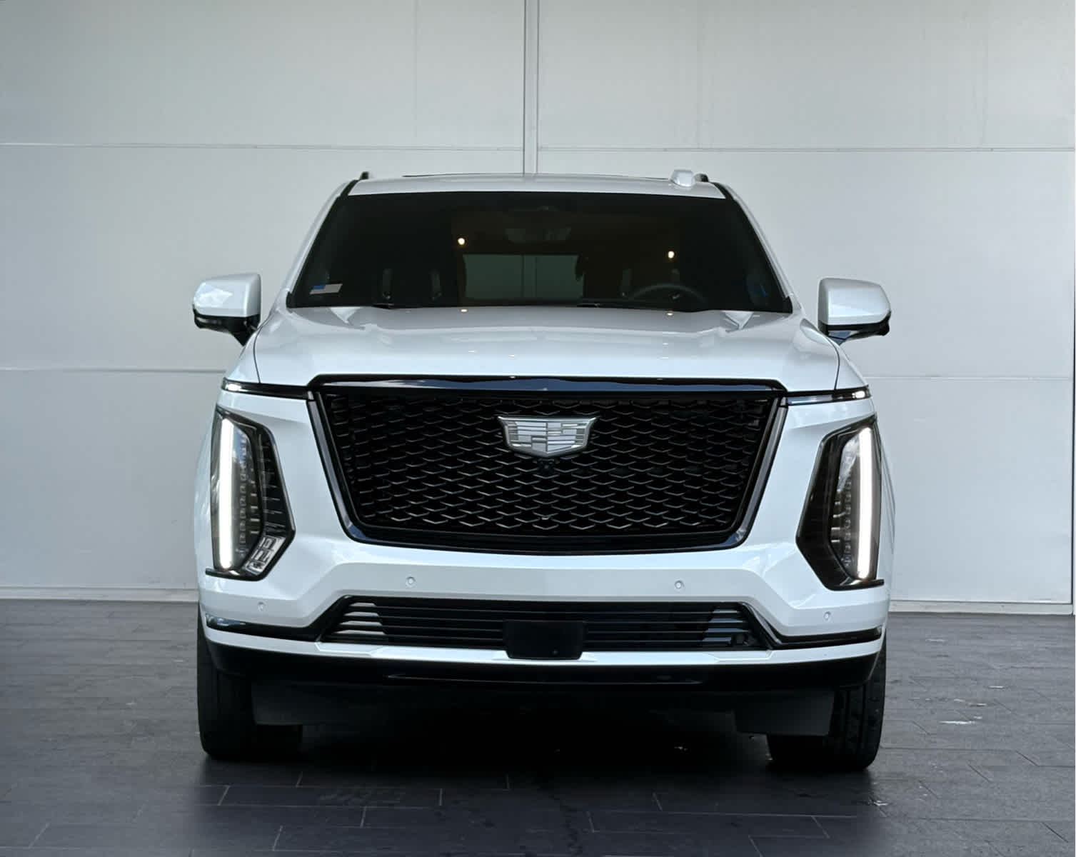 2025 Cadillac Escalade Sport Platinum photo 2