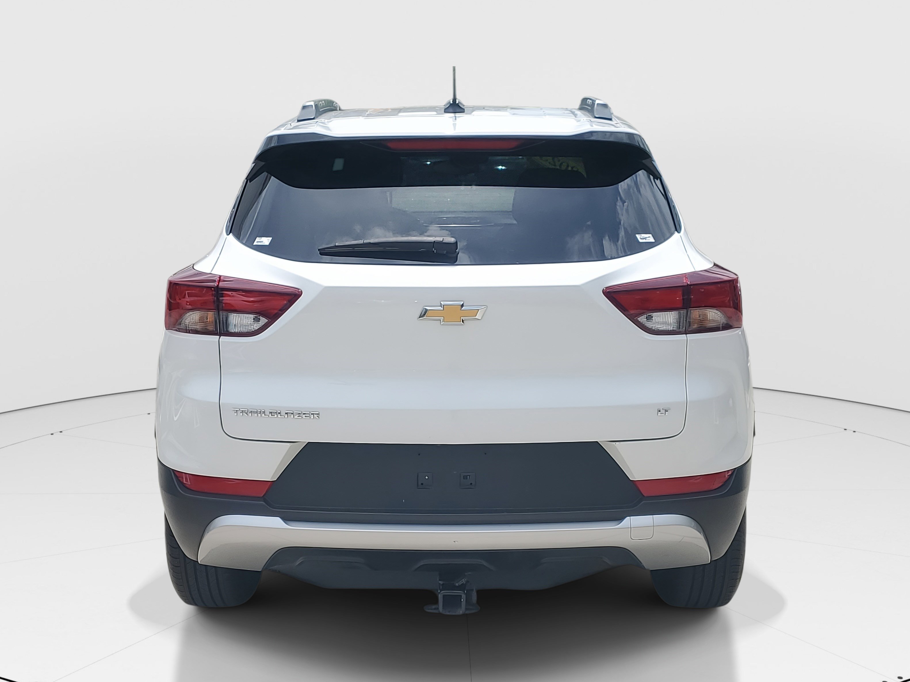 2023 Chevrolet Trailblazer LT photo 3