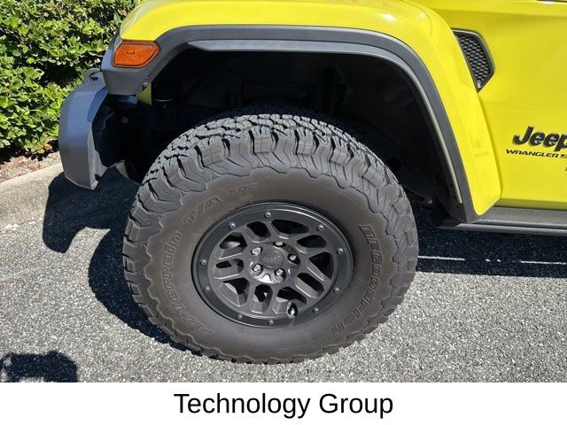 2023 Jeep Wrangler Sport photo 4