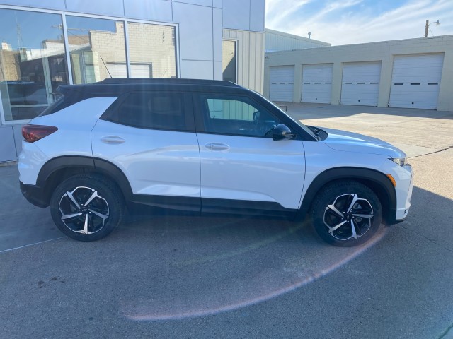 Used 2023 Chevrolet TrailBlazer RS with VIN KL79MTSL5PB211159 for sale in Kansas City