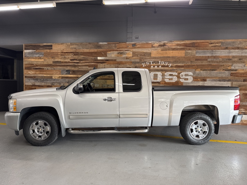 2010 Chevrolet Silverado 1500 LT photo 14