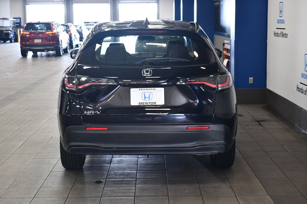 2023 Honda HR-V LX photo 4