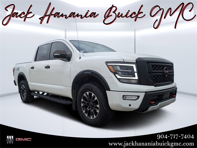 2021 Nissan Titan PRO-4X's photo