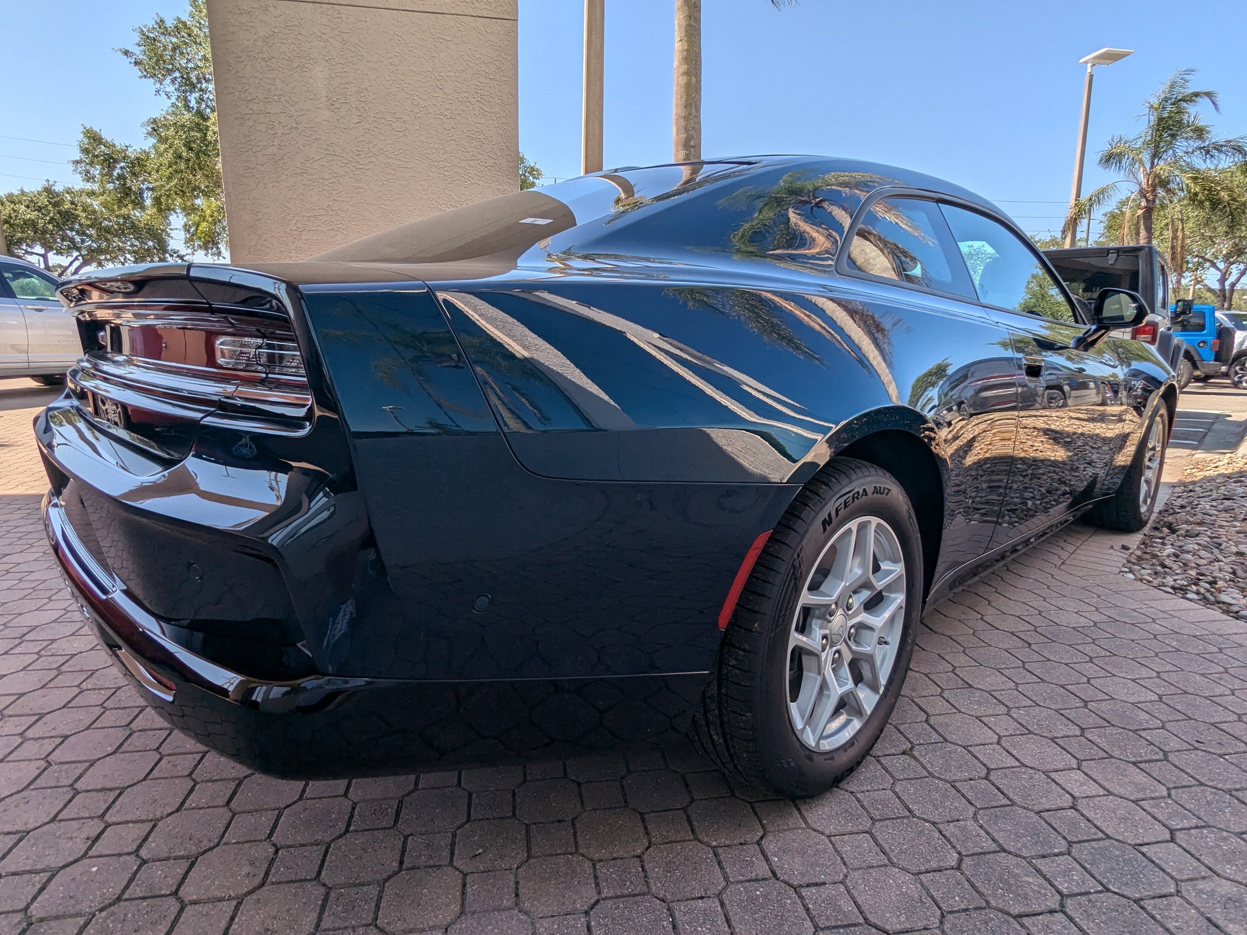 2025 Dodge Charger R/T photo 5
