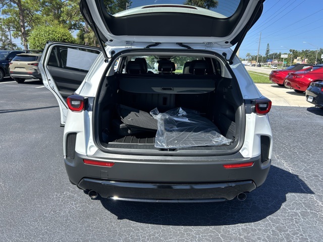 2025 Mazda CX-50 Premium photo 10