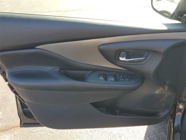 2022 Nissan Murano SV photo 17