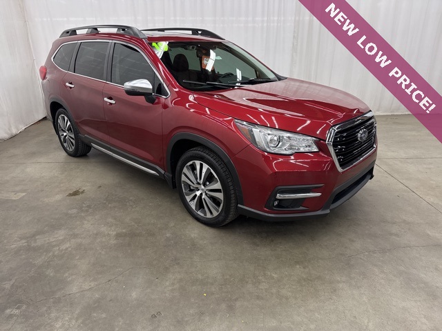 2019 Subaru Ascent Touring's photo