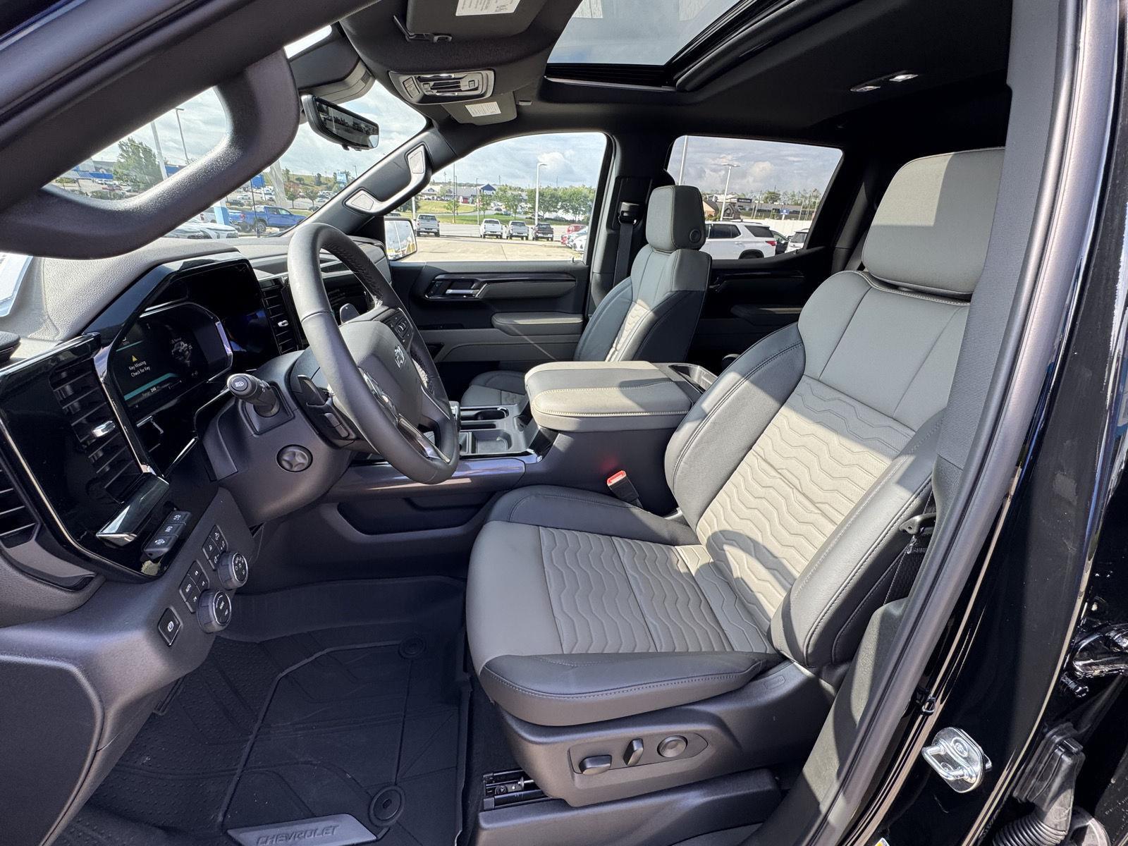 2026 Chevrolet Silverado 1500 ZR2 photo 5