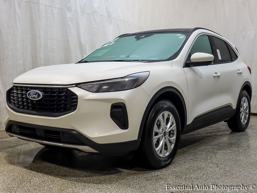 2023 FORD ESCAPE - Image 2