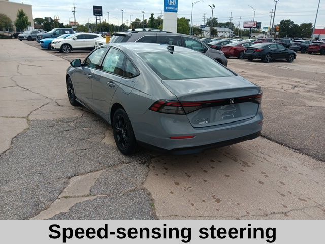 2025 Honda Accord SE photo 4