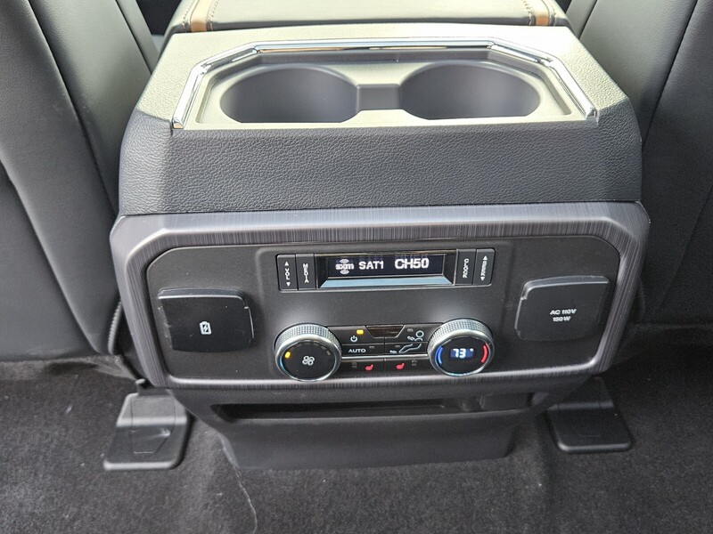 2024 Ford Expedition Platinum MAX photo 8