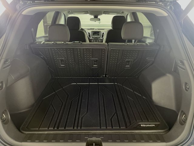 2023 Chevrolet Equinox LT photo 18