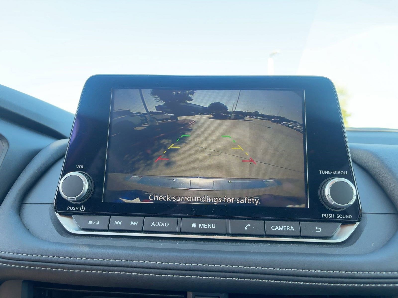 2024 Nissan Rogue SV photo 22