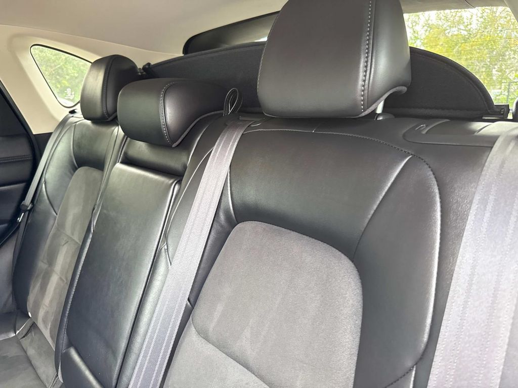 2022 Mazda CX-5 2.5 Select photo 13