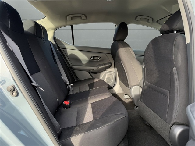 2025 Nissan Sentra SV photo 23