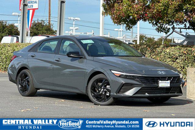 2026 Hyundai Elantra SEL's photo