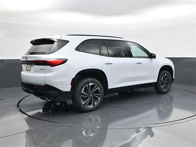 2026 Buick Enclave Sport Touring photo 4