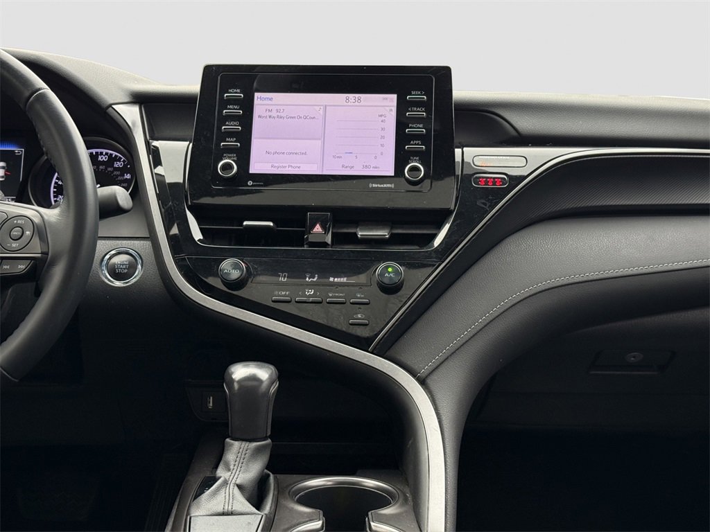 2021 Toyota Camry SE photo 21