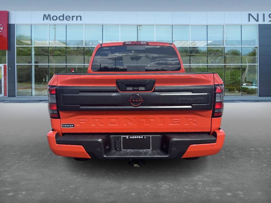 2025 Nissan Frontier PRO-4X photo 6