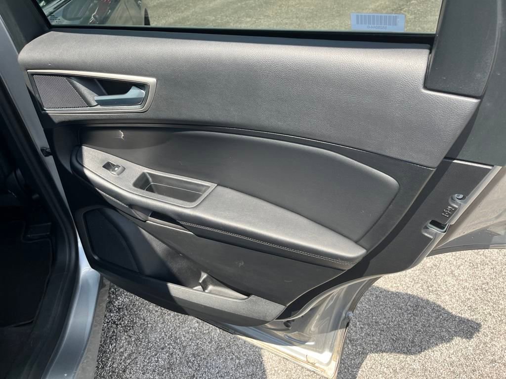 2024 Ford Edge SEL photo 23