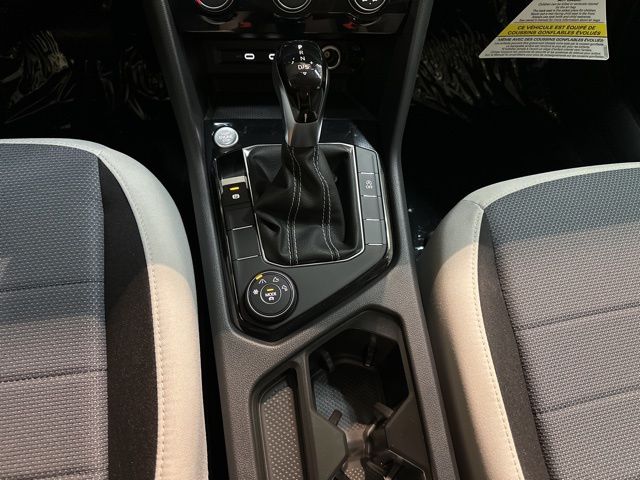 2025 Volkswagen Taos S photo 22