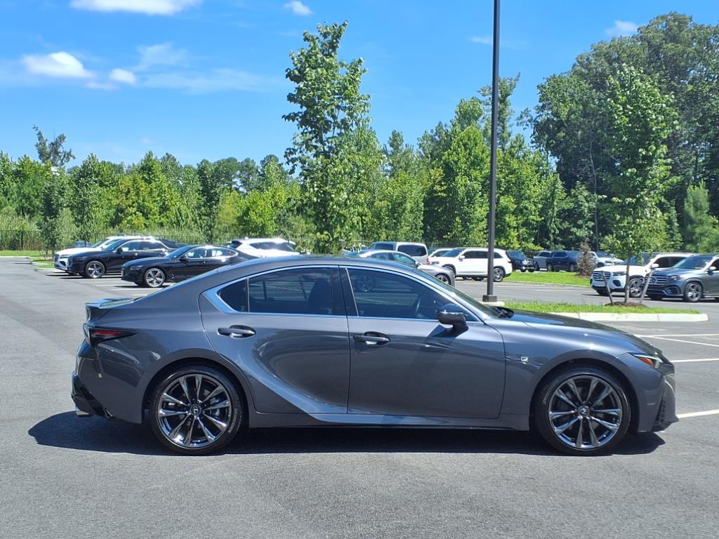 2022 Lexus IS 350 F SPORT AWD photo 11