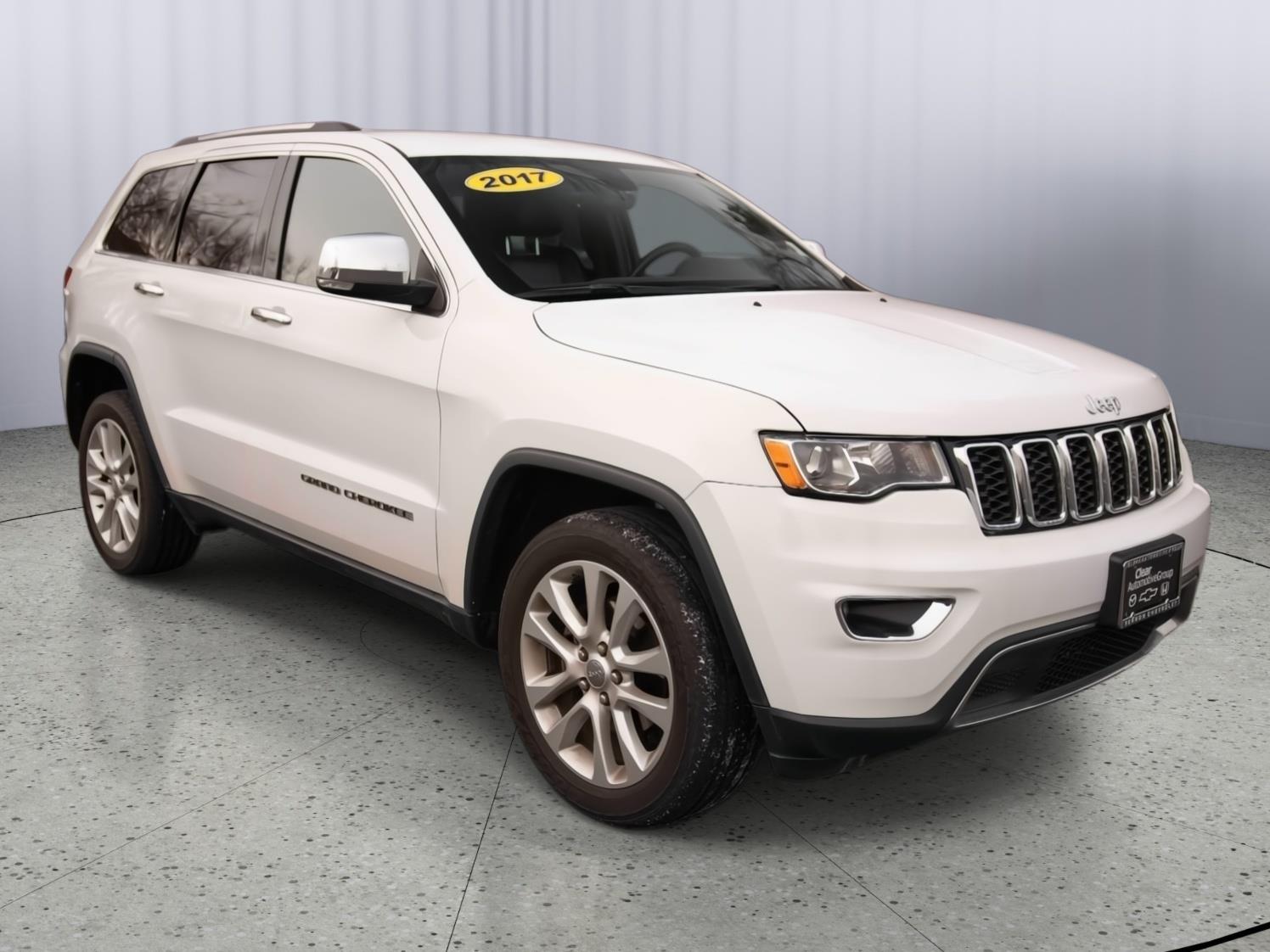 2017 Jeep Grand Cherokee Limited's photo