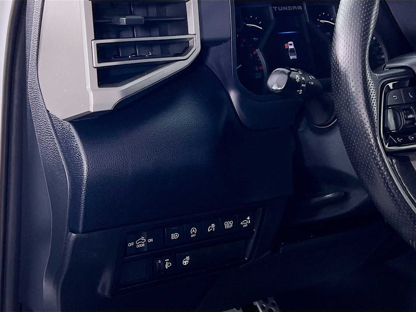 2022 Toyota Tundra SR5 photo 6