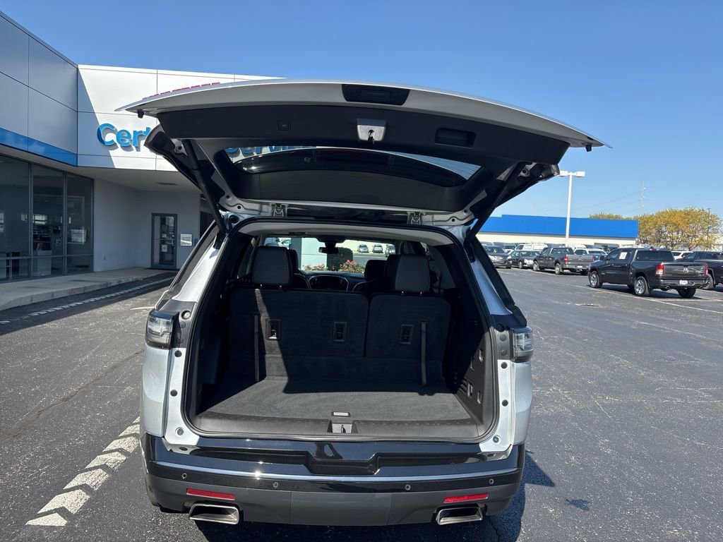 2020 Chevrolet Traverse Premier photo 13