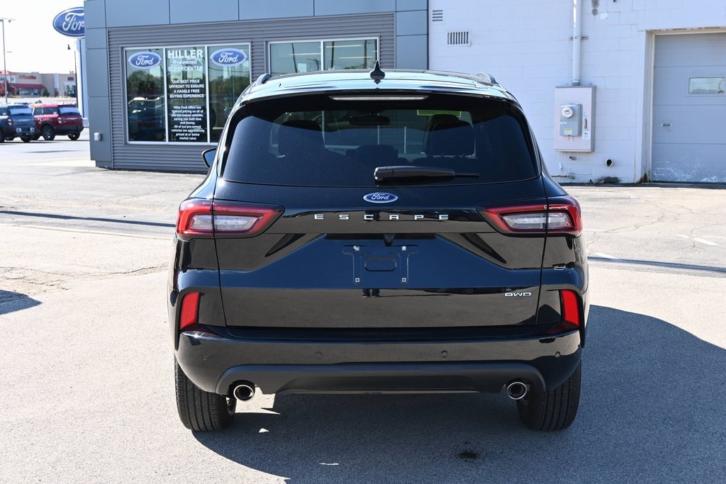 2024 Ford Escape ST-Line photo 9