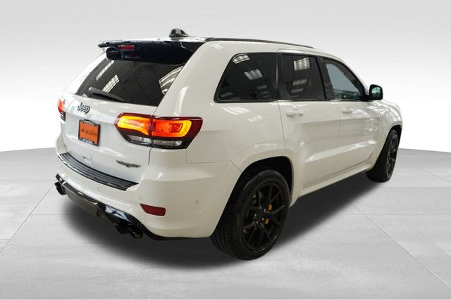2018 Jeep Grand Cherokee Trackhawk photo 3