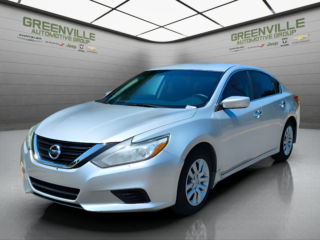 Used 2017 Nissan Altima S with VIN 1N4AL3AP5HC491979 for sale in Greenville, AL