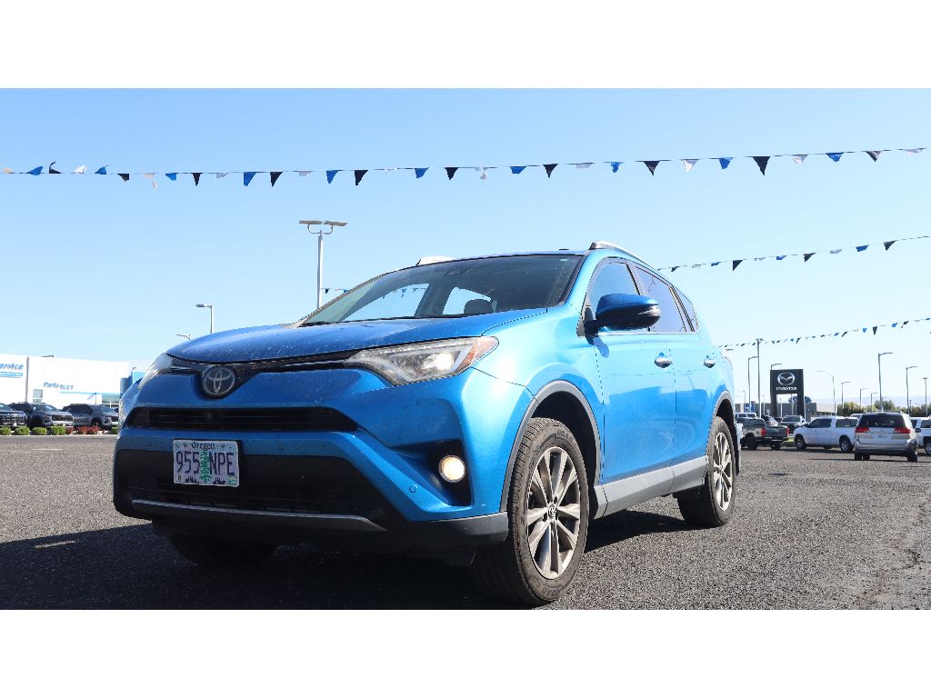 2016 Toyota RAV4 Limited photo 30